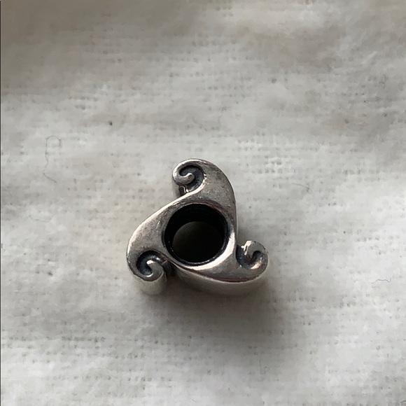 Real Pandora charm with “Best Friends” inscribed. - Picture 5 of 6